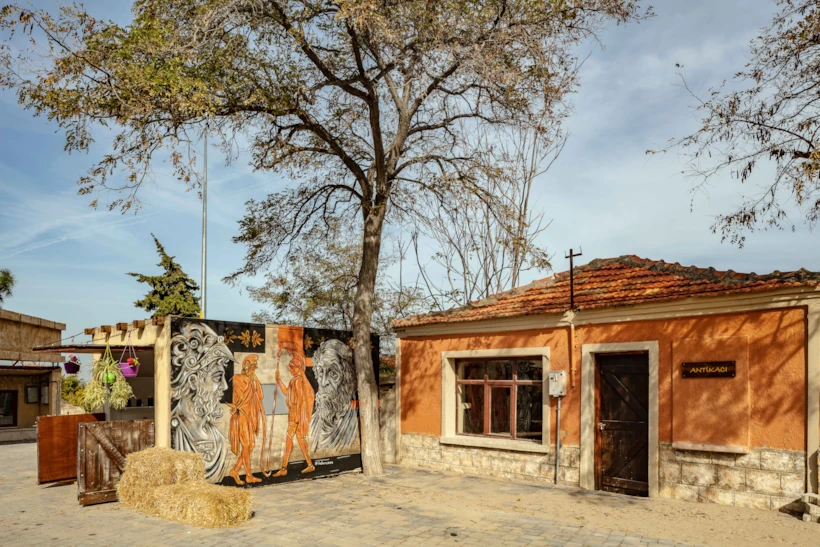 002_antikaci_yoresel-gida-dukkani_OPET_tarihe-saygi-projesi_tevfikiye-troya_copyright_murat-germen