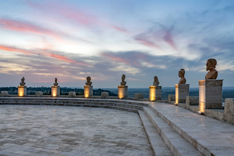 160_troya-meydani_OPET_tarihe-saygi-projesi_tevfikiye-troya_copyright_murat-germen