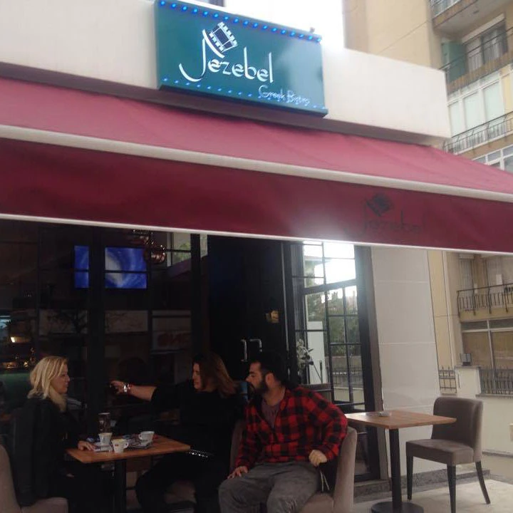 Cadde’nin yenisi Jezebel Greek Bistro (3)