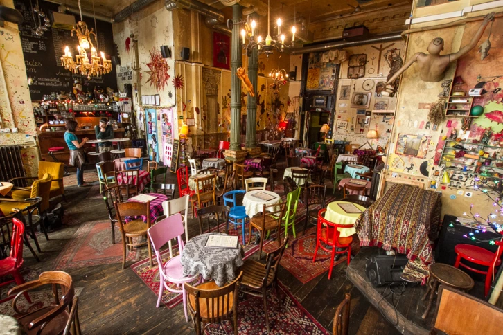 Csendes Vintage Bar