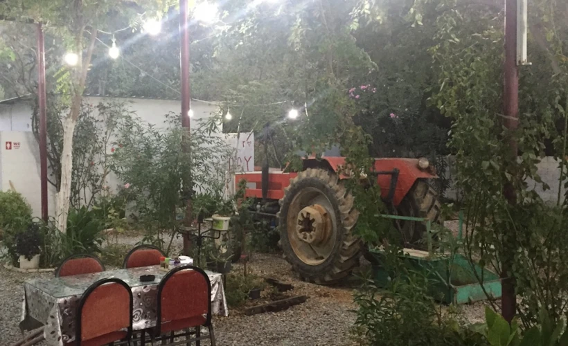 Bodrum Yolunda Çöp Şiş Lezzeti: Muzaffer'in Yeri