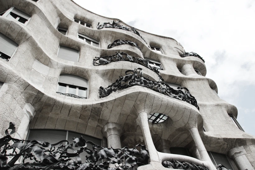 Gaudi'nin Barselona'ya Hediyesi: Casa Mila