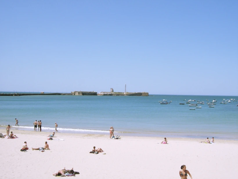 caleta beach cadiz