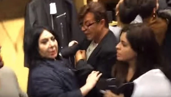 H&M Zorlu’da İzdiham