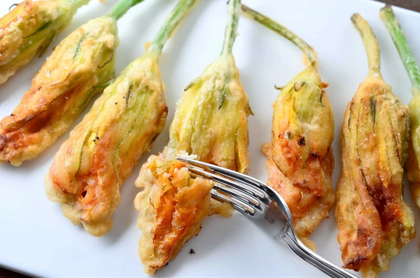 Fried Zucchini Flowers (Fiori di Zucca)