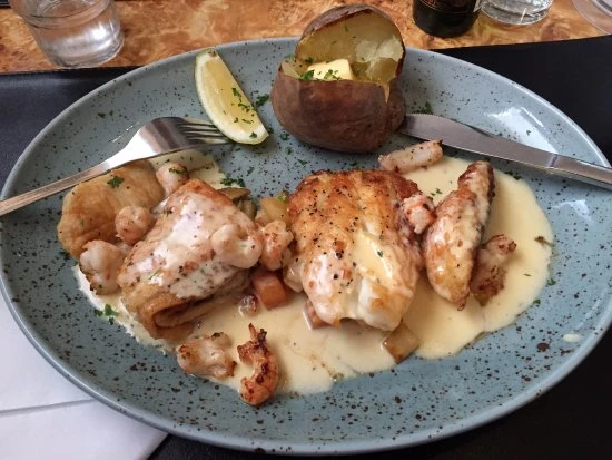 five-fishes-with-small