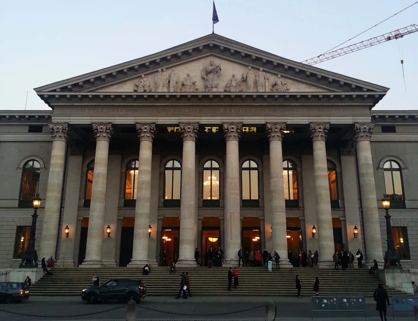 münih_devlet_operası_bayern_staatsoper
