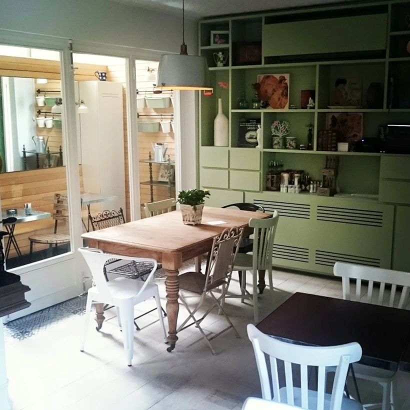 safiye cafe