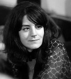 Renklerle Gelen İçtenlik: Elif Şengül