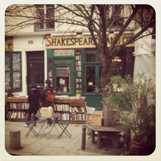 Shakespeare and Company: Paris’in Kitap Kokan Tarihi