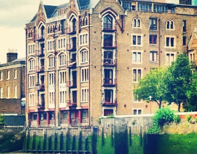 Londra’nın Güzel Köşesi: Wapping