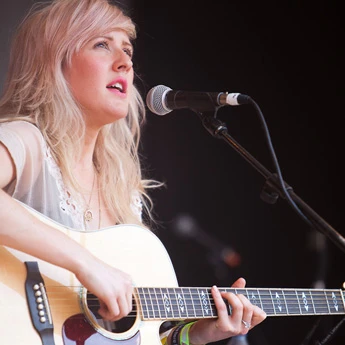 ellie goulding live