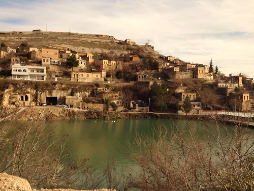 Fırat Nehri'nin Altında: Halfeti