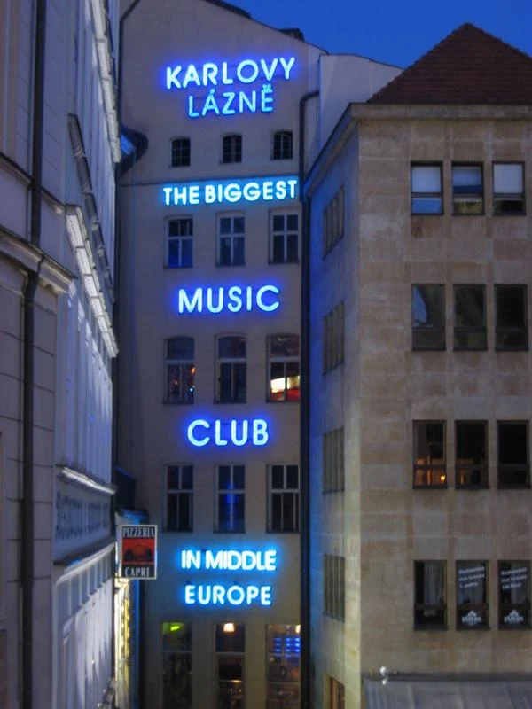 karlovy lazne