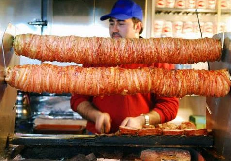 Zoraki Güzellik: Ankara - Pub'larından Kokoreçine Bir Ankara Rehberi