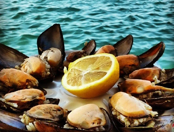 Midye Dolma