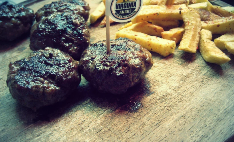 Eminönü'nde Burger İçin Bir Alternatif: Virginia Angus
