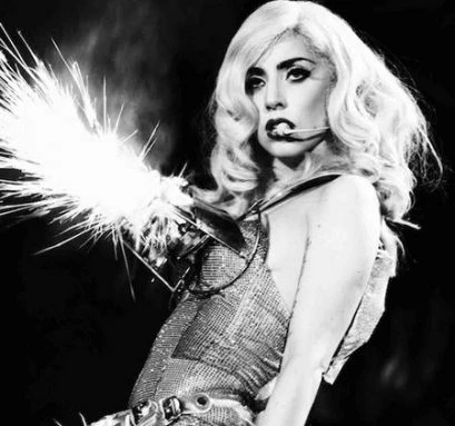 Gaga Feminizm: Şahı Değil, Veziri Tutanlar İçin!