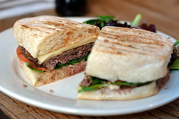 new york burger – rubys bronte burger