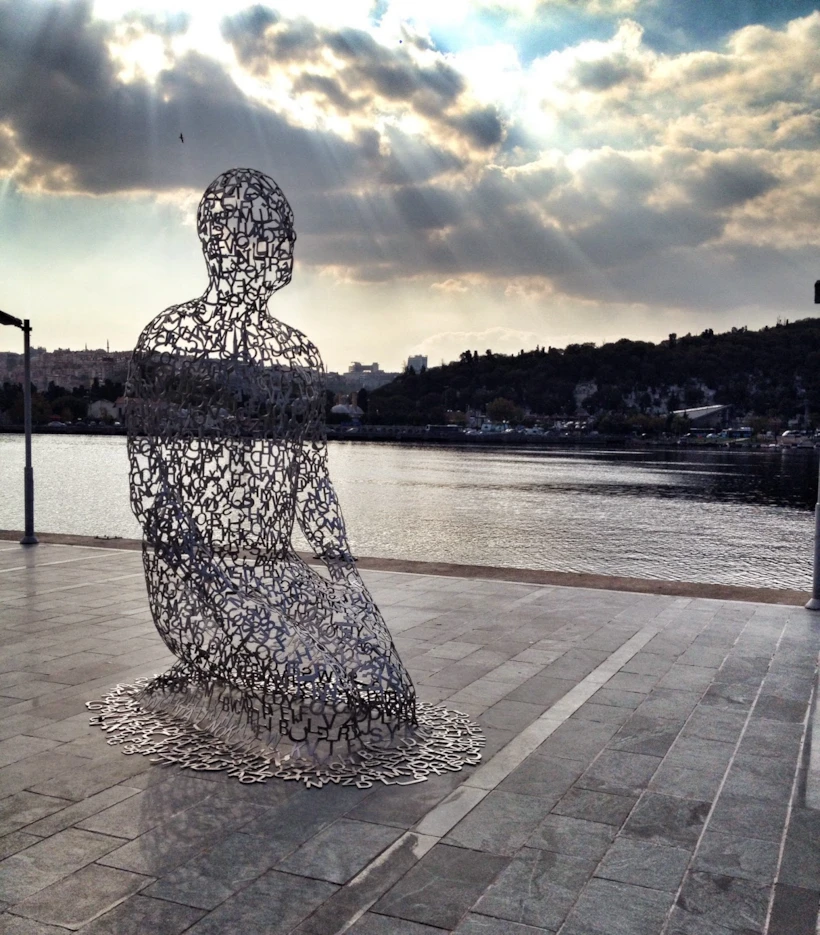 artinternational – by the waterside