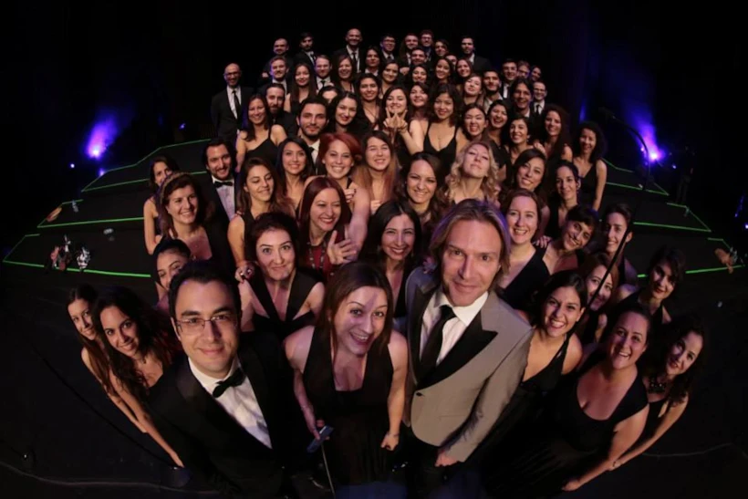 Rezonans ve Eric Whitacre