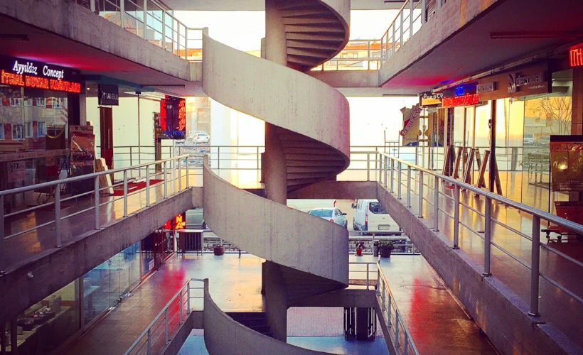 İstanbul Manifaturacılar Çarşısı: Modern Sanat Müzesi