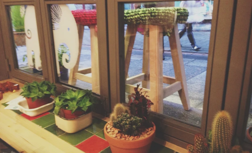 Volare Moda: Moda'da Bir Tasarım Dükkanı & Cafe