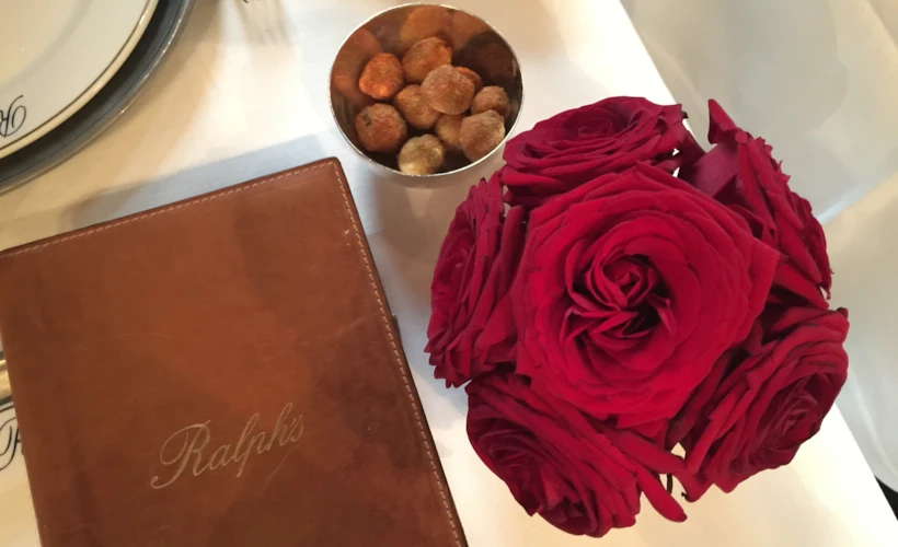 Ralph's: Paris'te Amerikan Stili, Sofistike Bir Brunch