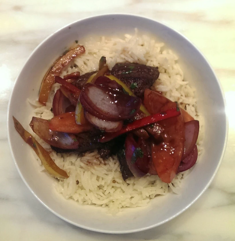 lomo saltado
