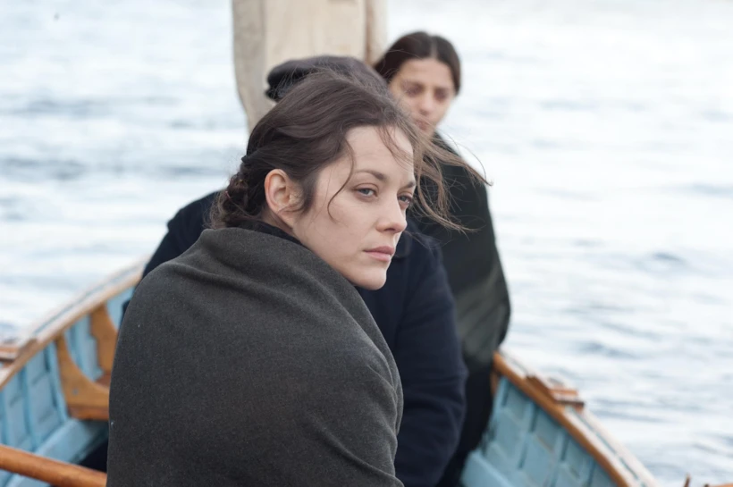 Karta-Niujorke_Cotillard-2