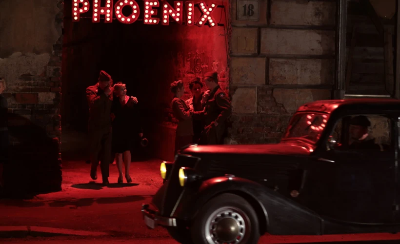 Phoenix: Savaş Sonrası Almanya'sının Ruh Hali