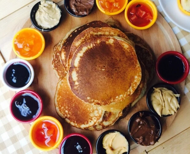 Elvis Cafe: Yeldeğirmeni'nde Krep ve Pankekleriyle Bir Vaha