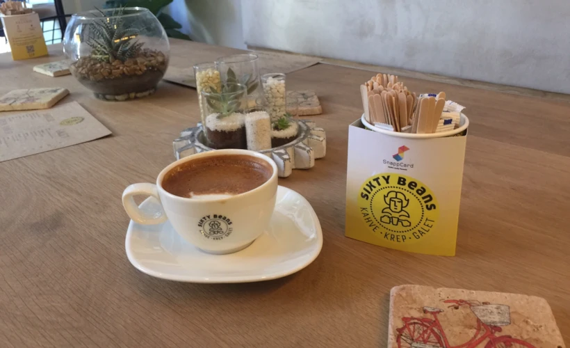Sixty Beans: Topağacı'nda Kahve-Krep-Galet