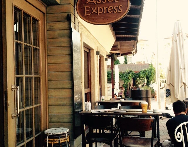 Akyaka'da Kahve Keyfi: Assos Express