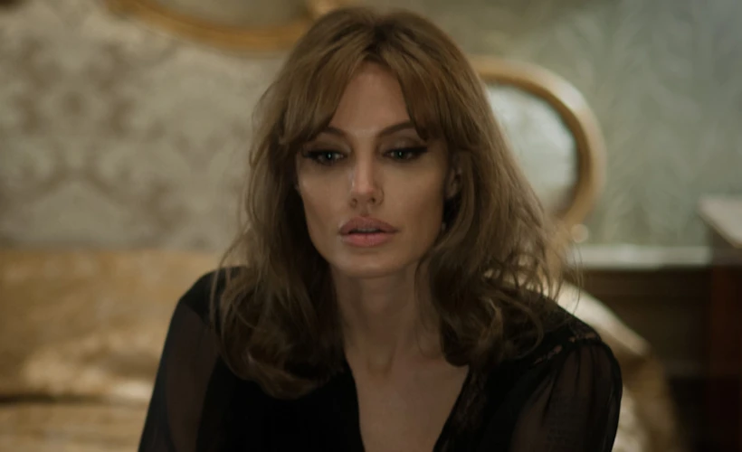 Angelina Jolie Filmleri: Hem Oyuncu Hem Yönetmen