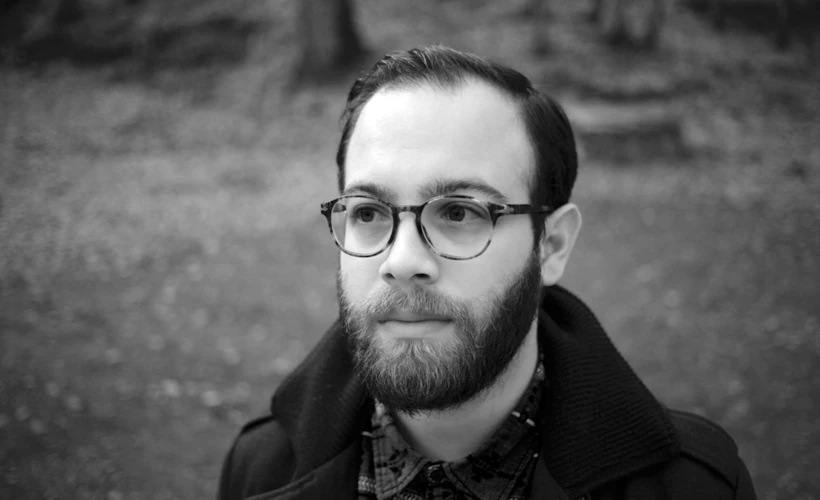 Sembollerin Peşinde: Tamer Köşeli