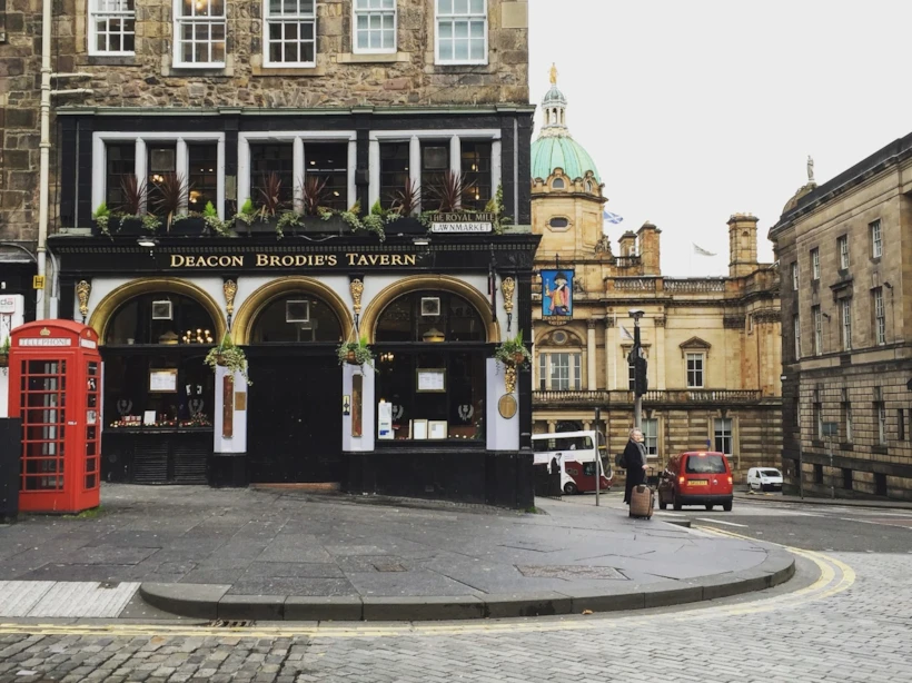 edinburgh 9