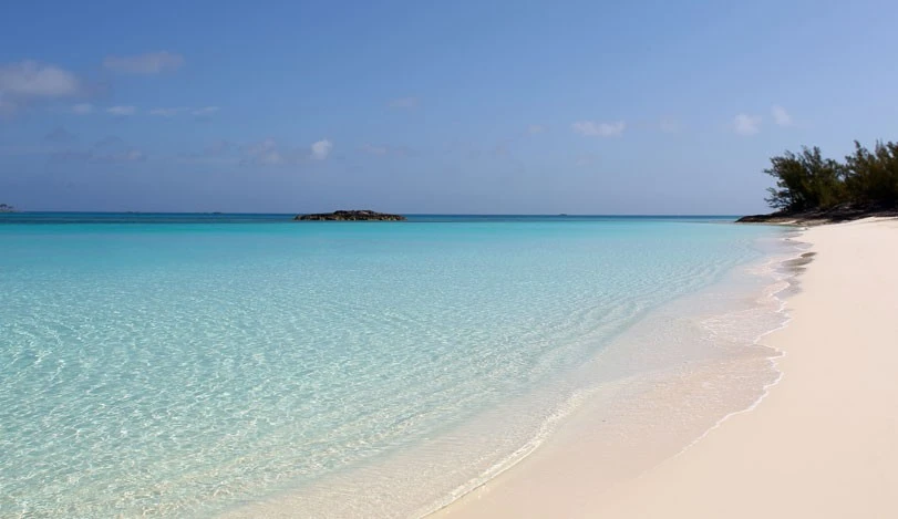 Atlantis-Paradise-Island-Beach