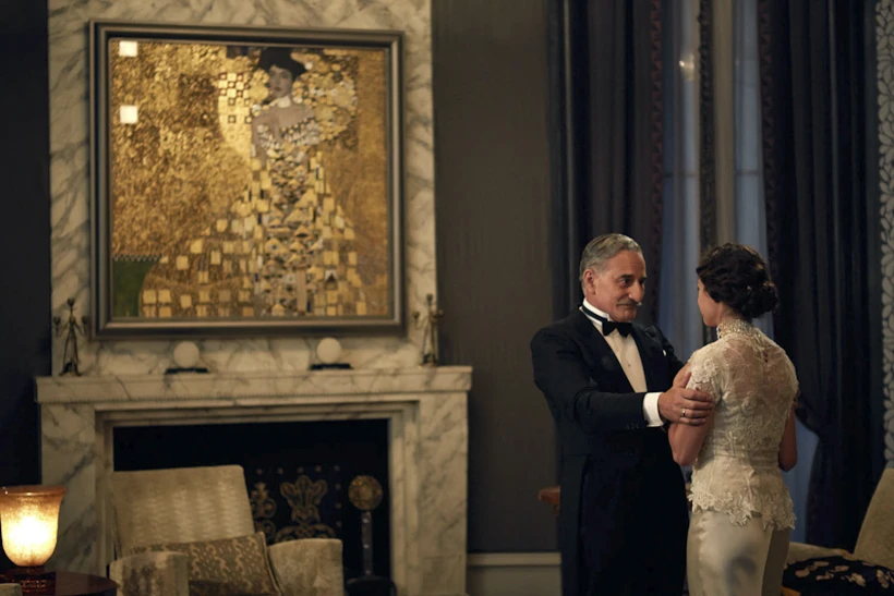Henry Goodman and Tatiana Maslany in the film ÒWoman in Gold.Ó
