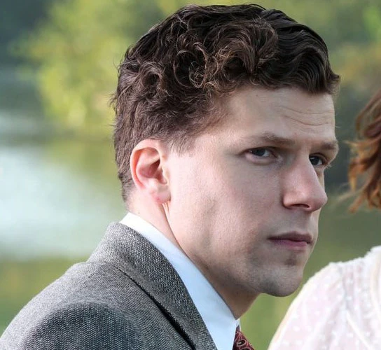 Jesse Eisenberg Filmleri: Hollywood'un Geek Yıldızı