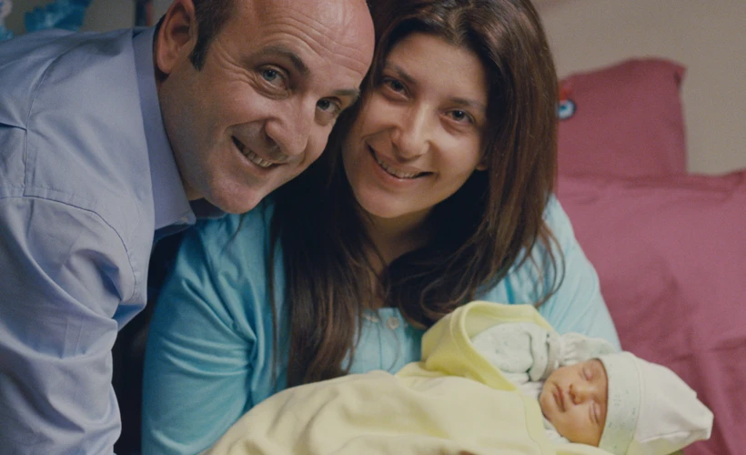 Can Mertoğlu'ndan "Albüm": Orta Sınıfın "Normali"