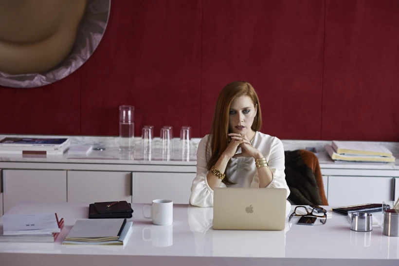 Amy-Adams-in-Nocturnal-Animals