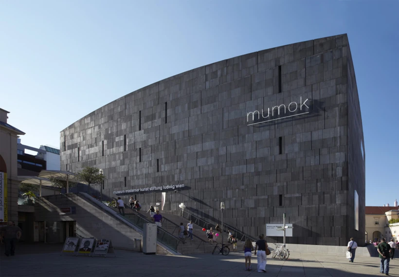 mumok_aussenansicht__c__mumok_web_01