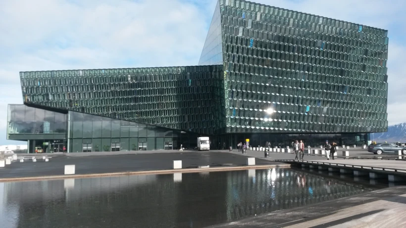 Opera Binası (Harpa), Reykjavik City Hall