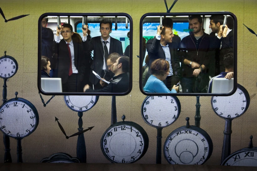 Bruno Barbey | İstanbul | Subway. Gayrettepe, Working class from the financial region, 2009