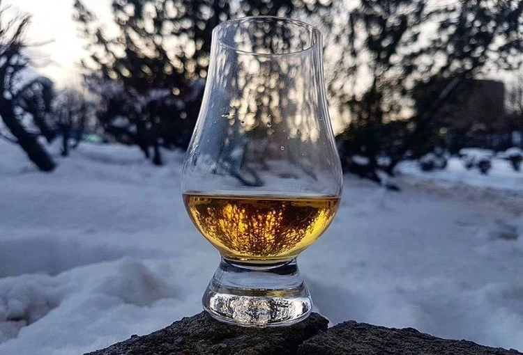 whisky snow