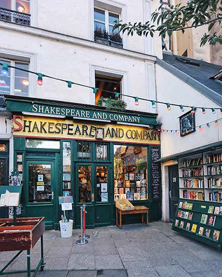 Paris – Shakespeare and Company