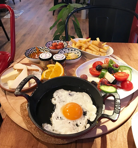 Müjgan
