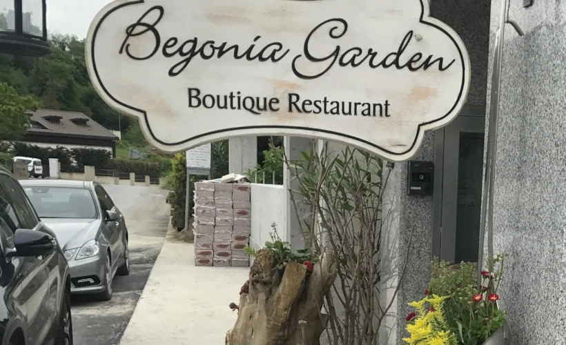 Begonia Garden: Zekeriyaköy'de Leziz Bir Ev Kahvaltısı