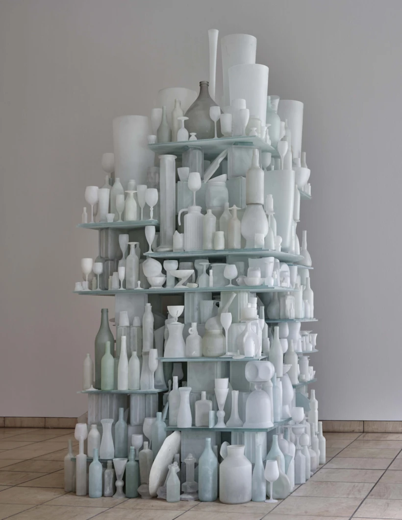 Eroded Landscape_#13_234x120x125_Glass_1999_Michael Richter